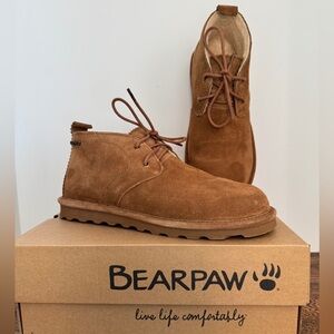 Womens size 10 Bearpaw Skye chukka suede lace up ankle boots faux fur lined
